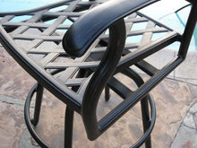 Load image into Gallery viewer, Perris 3/5 Piece Bar Table Set (Perris 5GB)