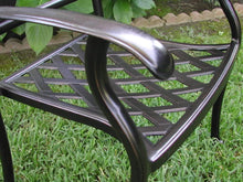 Load image into Gallery viewer, Perris Chair (PR-11/26)