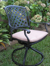 Load image into Gallery viewer, Kawaii Chair (DS-KLFLC01/Swivel)

